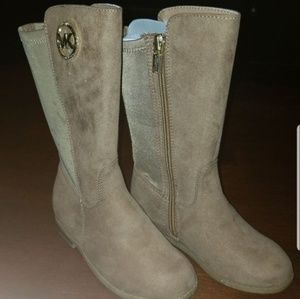 MICHAEL KORS Suede Camel Boots